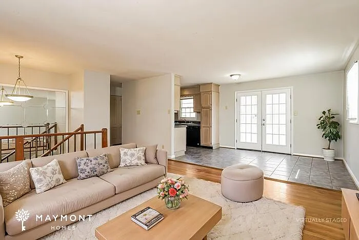 310 Anchor Dr — Photo 5