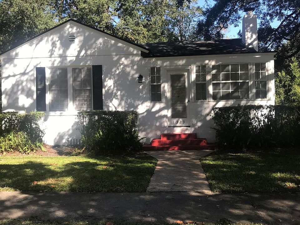 1st image of 1323 Wolfe St