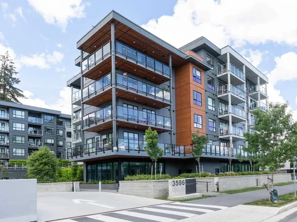 3596 Malsum Dr #203, Burrard Inlet 3, BC V7G 0B5