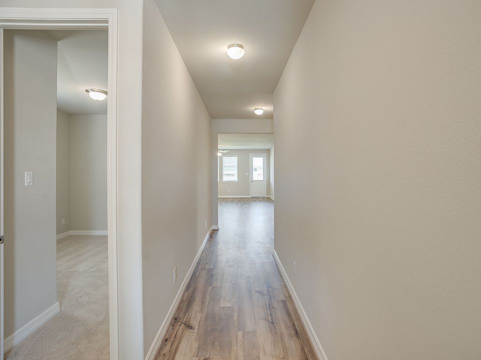 10322 Russell Pines Drive Elevation Image 1