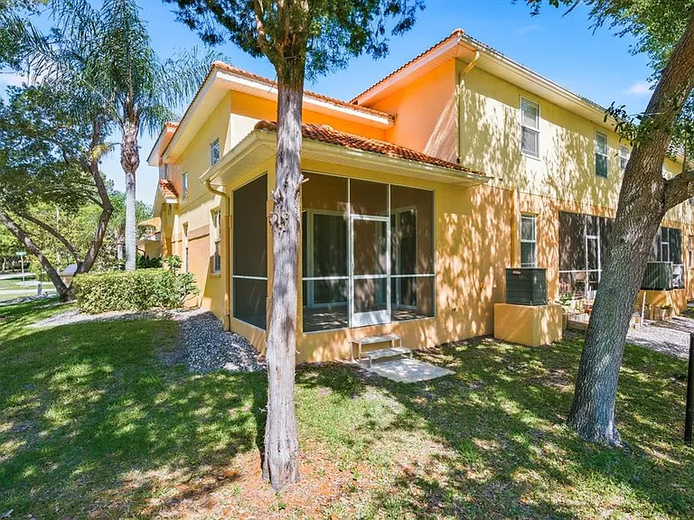 1405 Ridge Ter — Photo 28