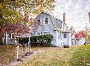 1913 25th St, Moline, IL 61265
