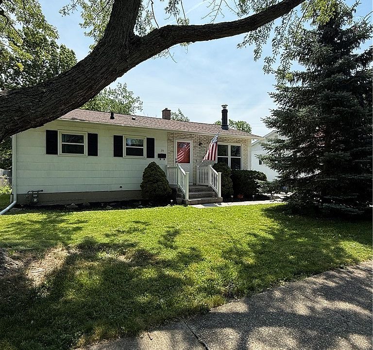1st image of 79 Frederick Rd