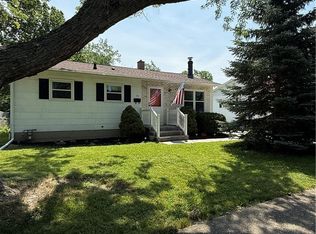79 Frederick Rd, Tonawanda, NY 14150