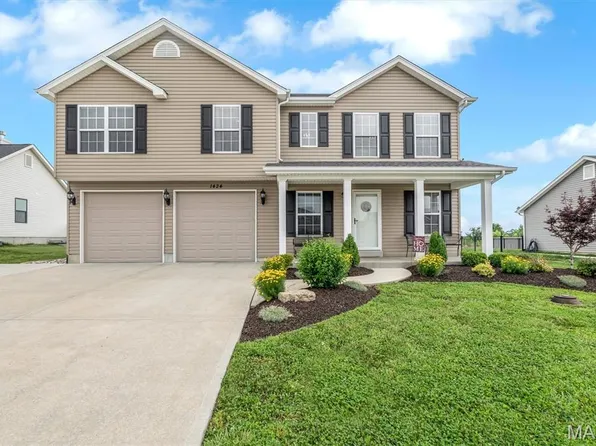 1424 Cortez Dr, Hillsboro, MO 63050