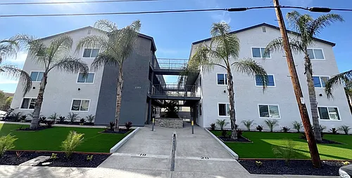 2282 W Dunlop St Photo 1