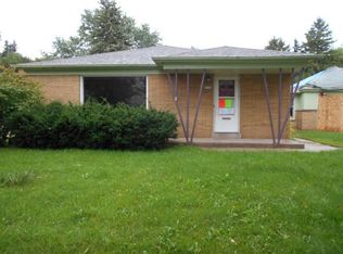 1308 S 90th St, West Allis, WI 53214