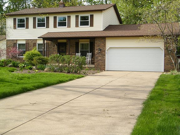 2nd image of 7069 Enfield Dr