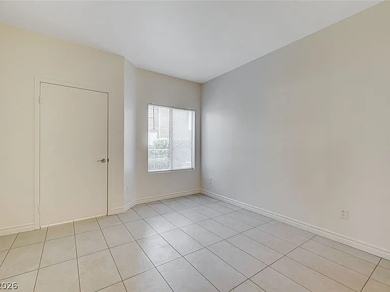 9000 Las Vegas Blvd S #1008 — Photo 34