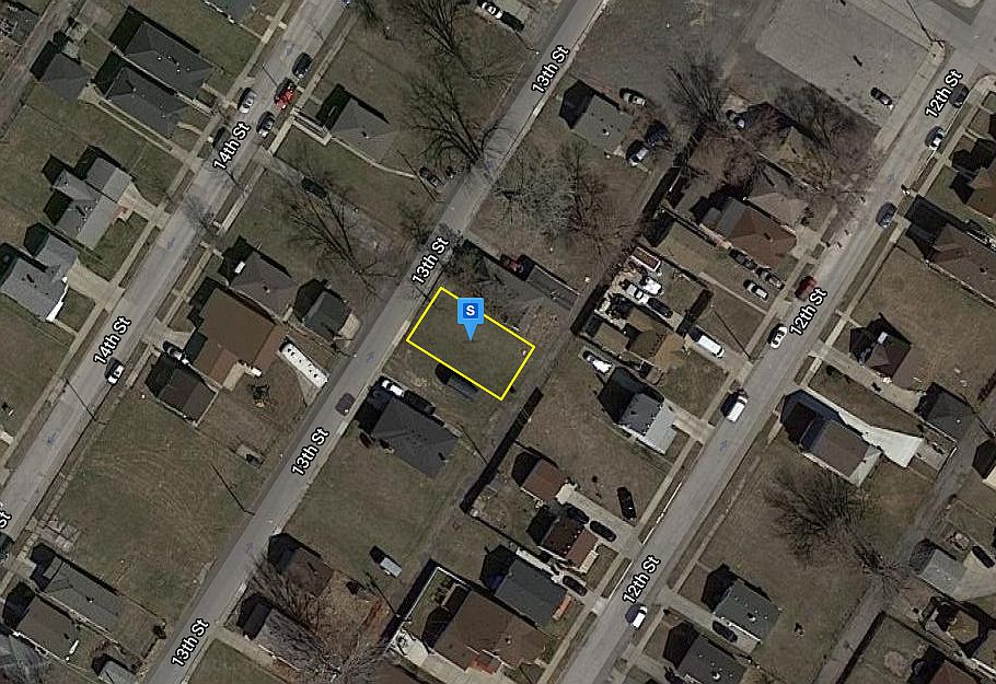 1st image of 3965 13th St
