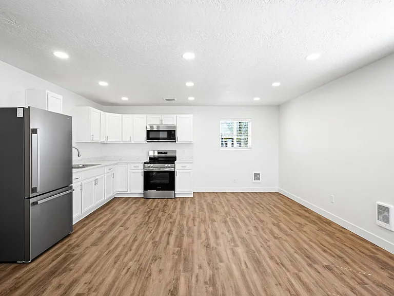 781 S 1800 W #2 — Photo 16