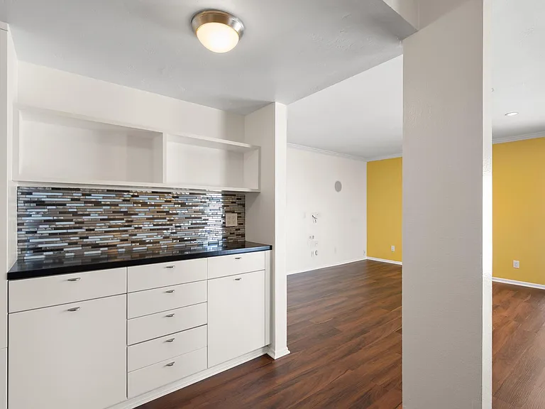 370 Rosecrans St #203 — Photo 20