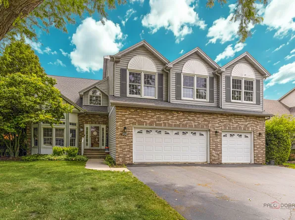 300 Knox Park Rd, Lake Zurich, IL 60047