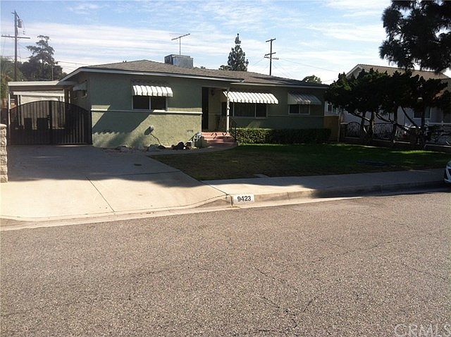 2nd image of 9423 De Adalena St