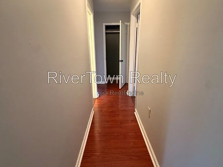 4280 Mikewood Dr — Photo 16