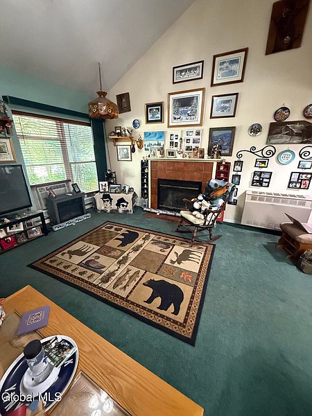 3rd image of 44 Thimbleberry Road