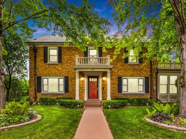 676 Lillie St, Elgin, IL 60120
