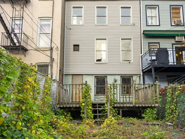 100 Second Street image 9 of 9