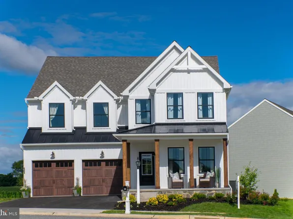 900 Skip Ln, Manchester Lampeter, PA 17537