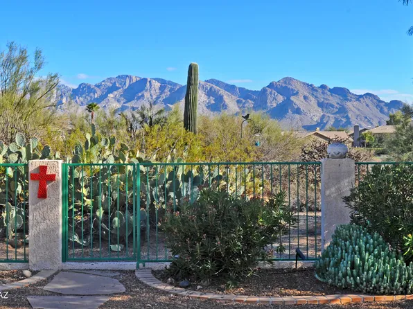 11060 N Divot Dr, Oro Valley, AZ 85737