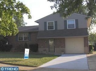 8 Stalwart Dr, Newark, DE 19713