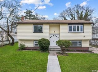 111 N 22nd St, Wyandanch, NY 11798