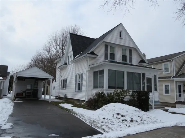 17 Cottage St, Spencerport, NY 14559