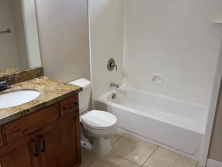 3886 E South Pass Cv — Photo 21