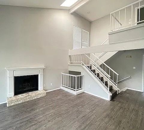 3rd image of 1821 Westlake Dr APT 125
