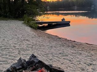 271 Rolfe Pond Dr, Hopkinton, NH 03229