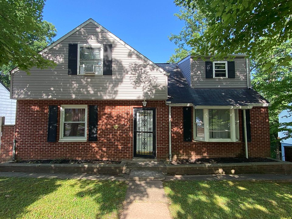 1st image of 816 Churchill Dr