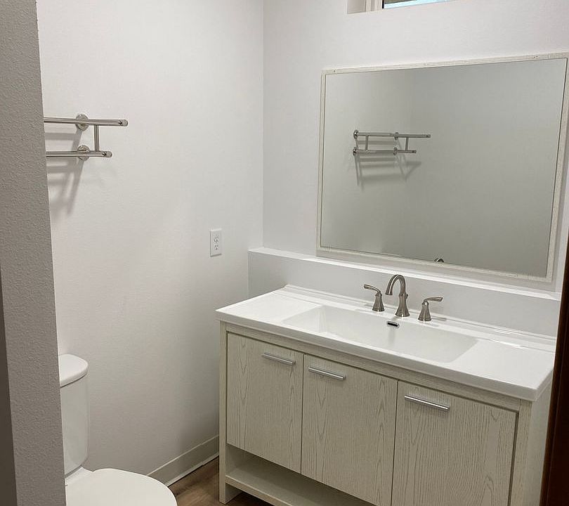 Deer Creek Apartments 401 1st Ave Toledo IA Zillow