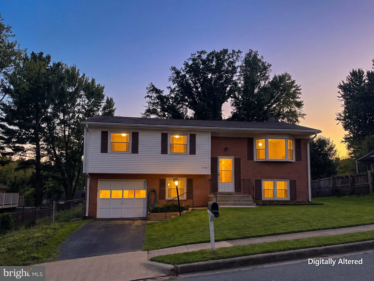 4 bed, 3.0 bath, 1902 sqft, $2,800 — Photo 3