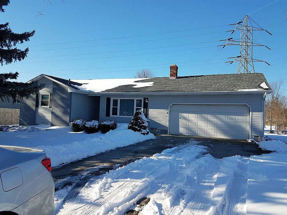 1st image of 315 Birchwood Dr