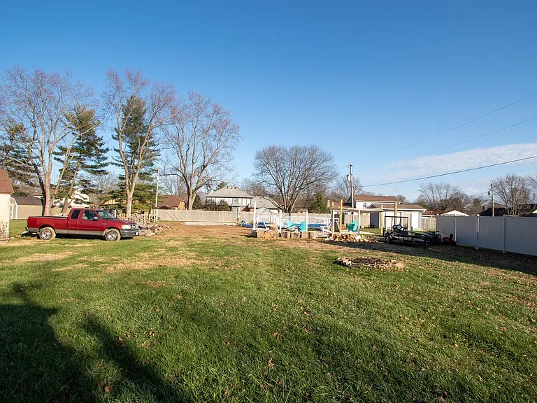 4155 N County Road 575 E — Photo 15