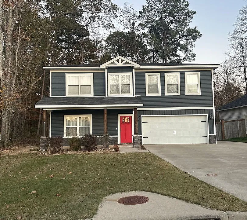 2933 Gillis Dr