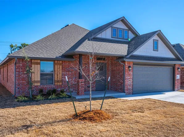 1916 Meadow Brook Rd, Yukon, OK 73099