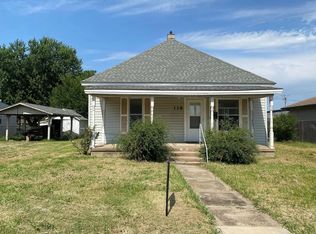 118 N McKinley St, Enid, OK 73703