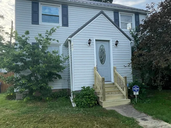 1801 W Ridge Ave, Sharpsville, PA 16150