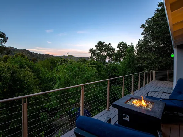 34 Vineyard Dr, San Rafael, CA 94901