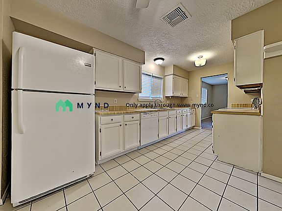 5th image of 16810 Colony Bend Dr