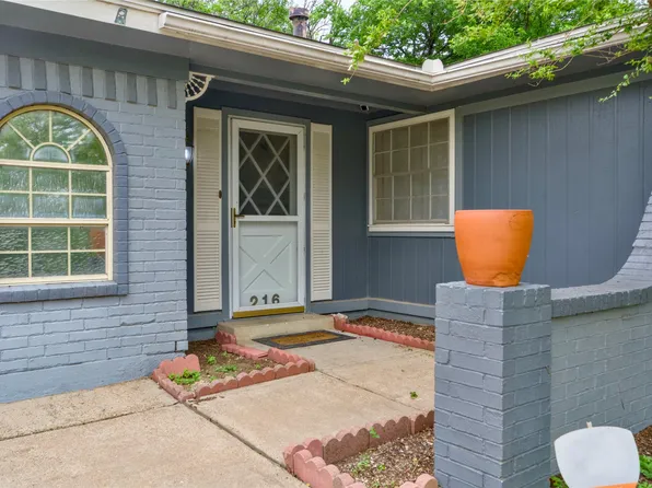 216 Rolling Hills Dr, Aledo, TX 76008