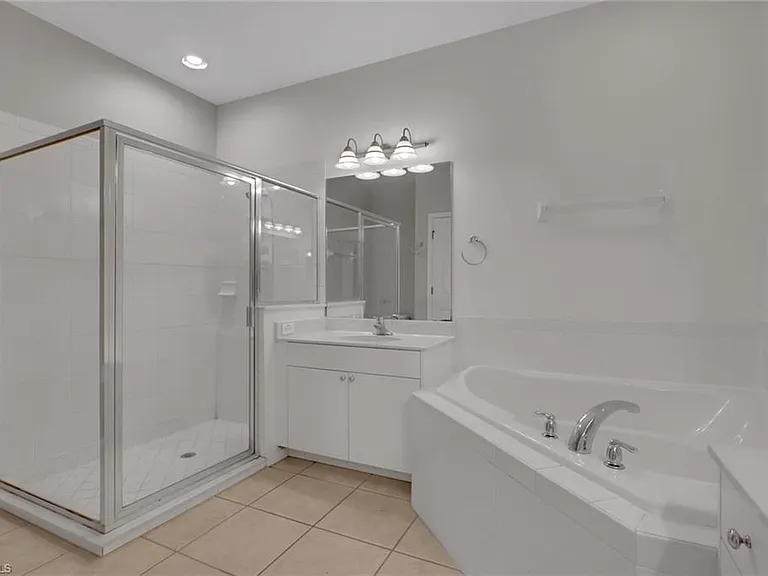 7844 Clemson St #102 — Photo 17