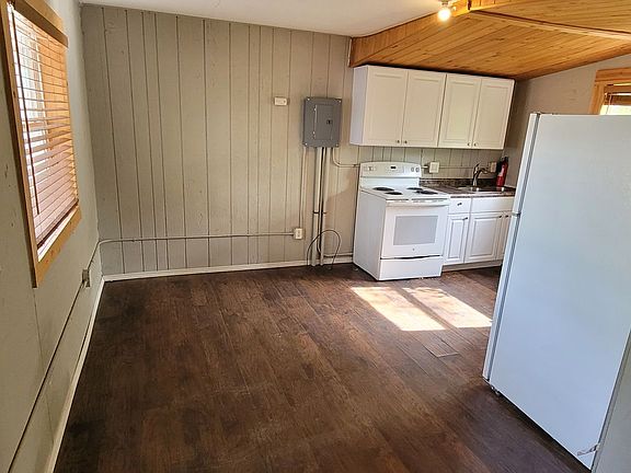 3rd image of 5526 Bemidji Ave N #7
