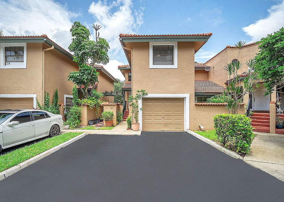 1st image of 9017 W Sunrise Blvd