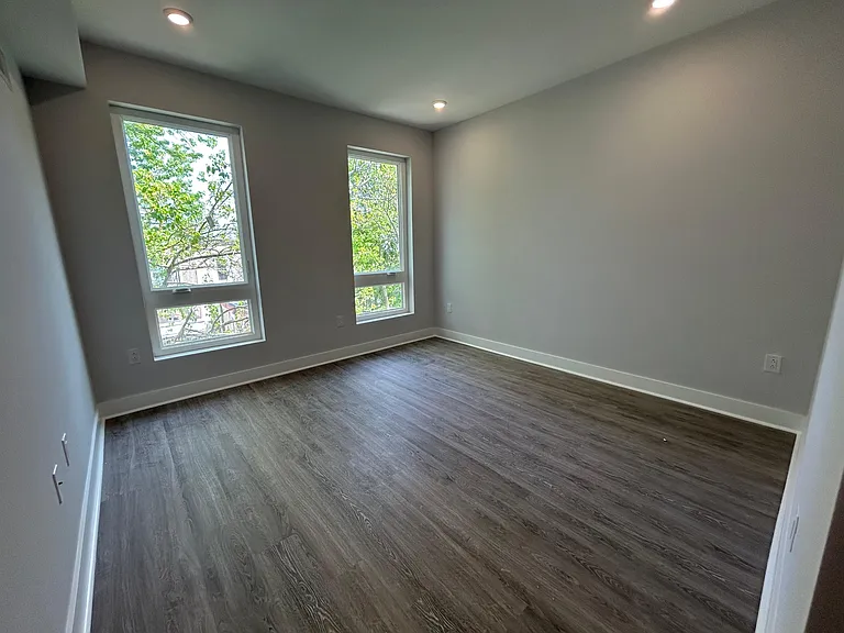 2205 N Franklin St #2 — Photo 14