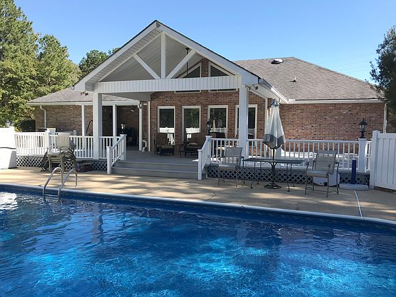 Wrap-around deck, patio