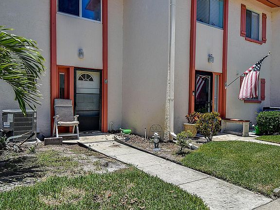 2nd image of 5812 16th Ln S APT 5