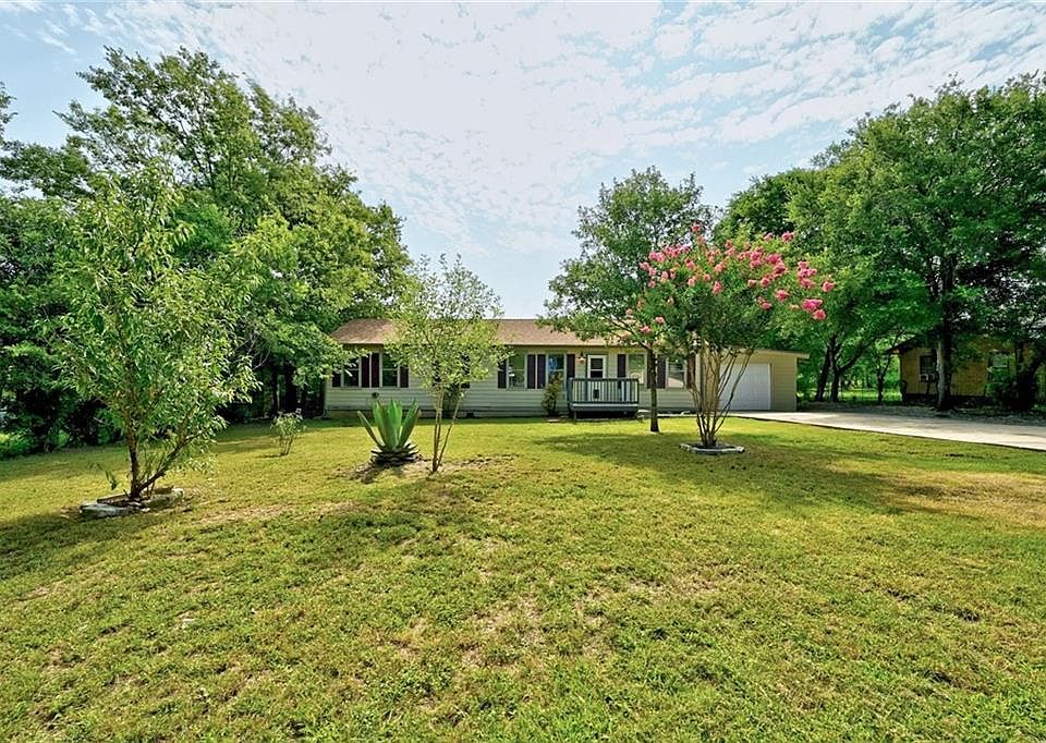 1st image of 12623 Live Oak Ln