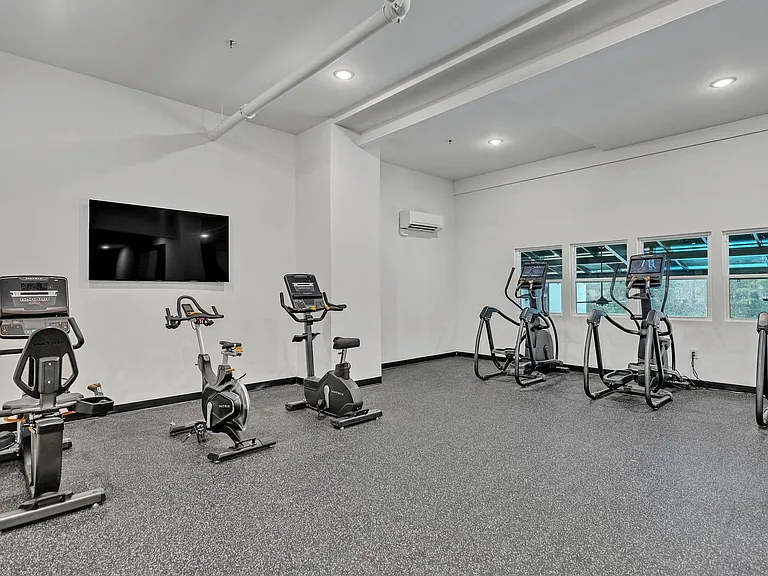 500 Merrimac Trl — Photo 16
